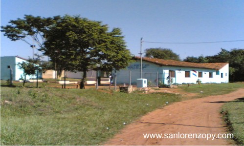 Escuela Municipal Heroes del Chaco olvidada por la municipalidad